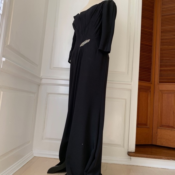 Evening Gown - Picture 7 of 11